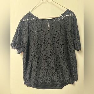 RAFAELLA BLACK FLORAL LACE LAYERED TOP WITH SCOOP NECK  SIZE XL  SHORT SLEEVES